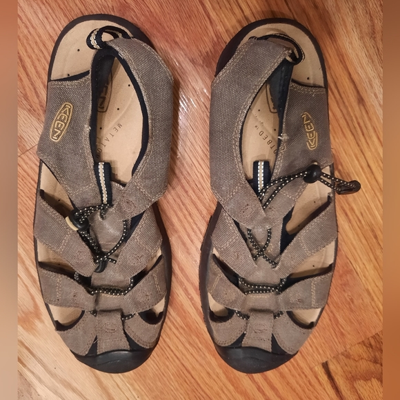 Keen Metatomical Footbed Mens Size 10 Trail Water Sandals Shoes - Brown‎ - Picture 1 of 10